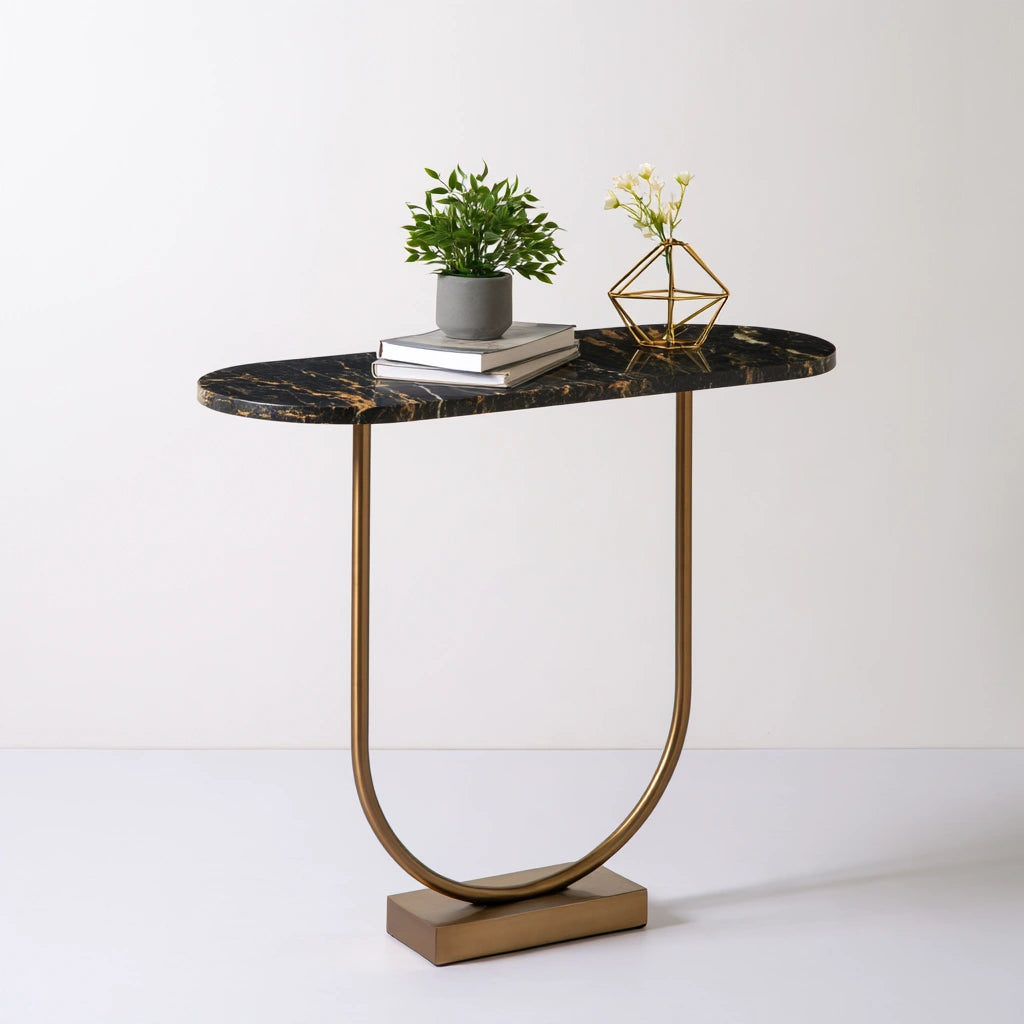 Table d'appoint blanc de style moderne, en forme de "C", par domvirexo, avec lignes épurées sur fond blanc.